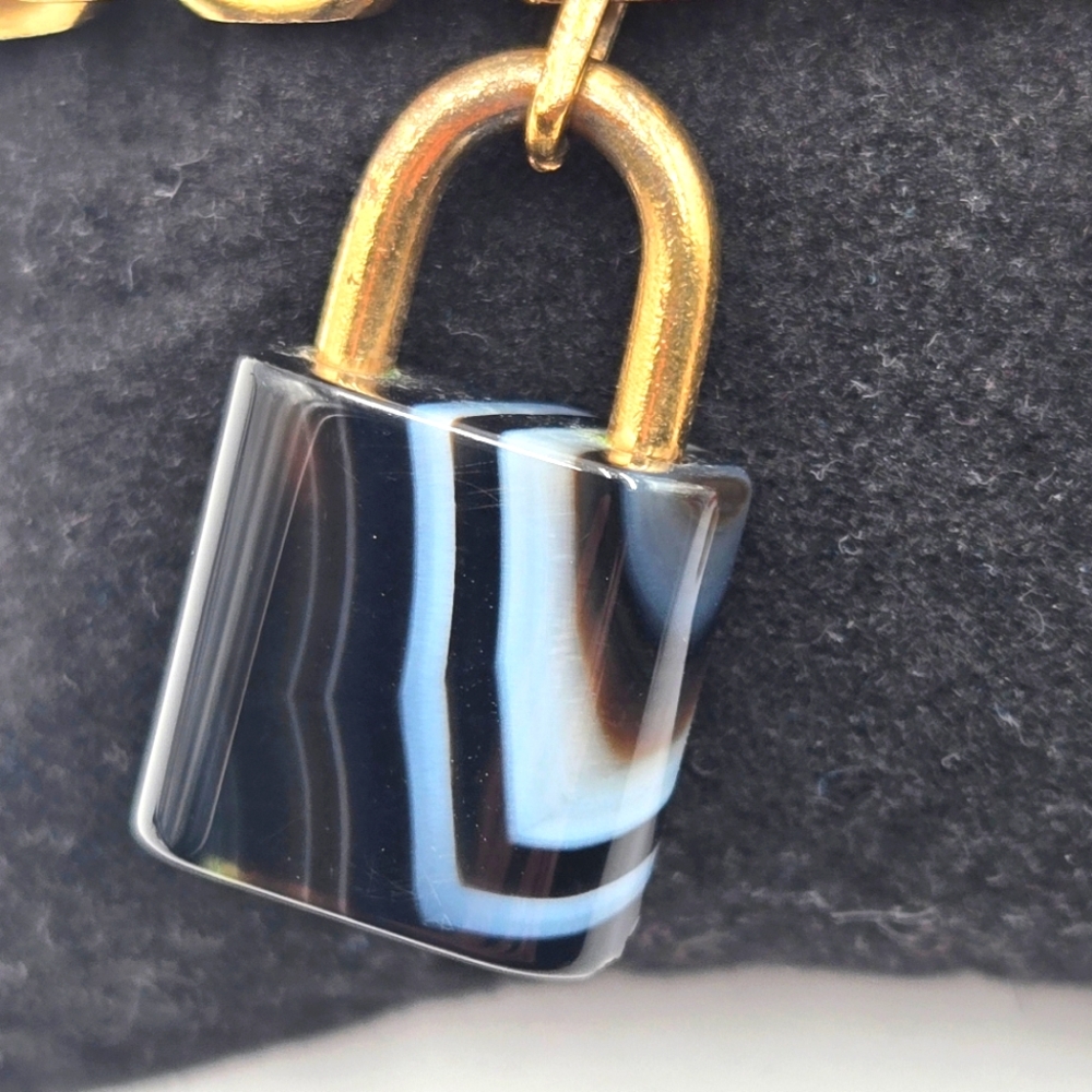 #27 Louis Vuitton Bracelet Padlock Key Metal Gold x Black M75435 - RARE/VINTAGE - Picture 8 of 13